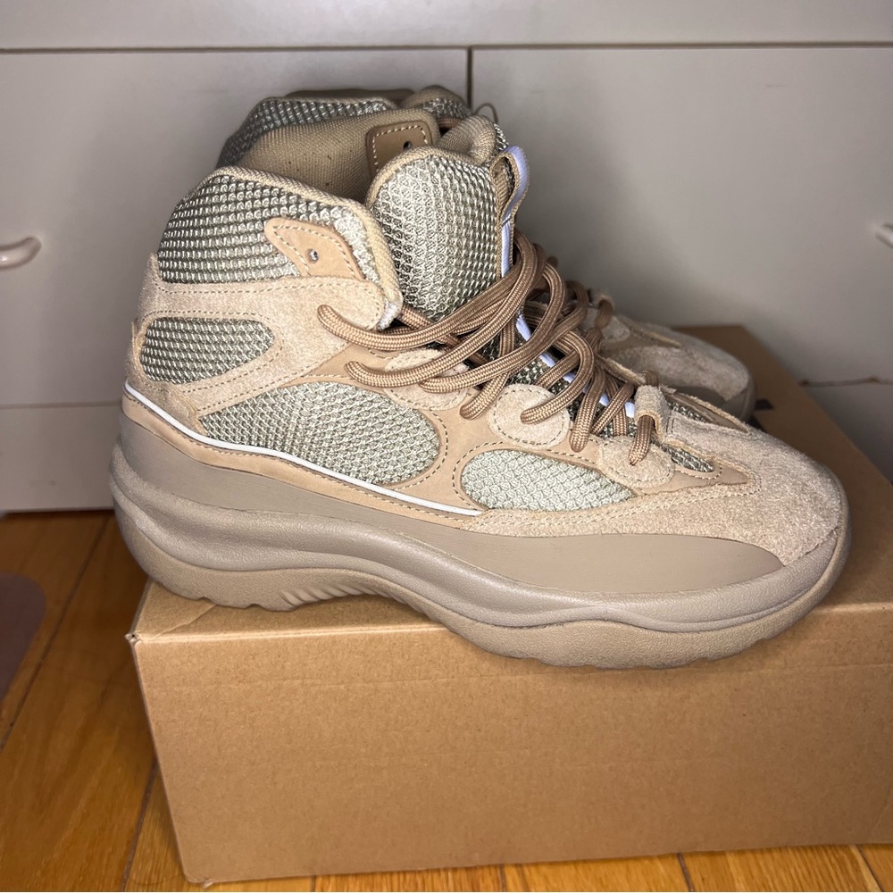 Yeezy Adidas Desert Boot "Rock" size 7.5 mens/8.5 womens